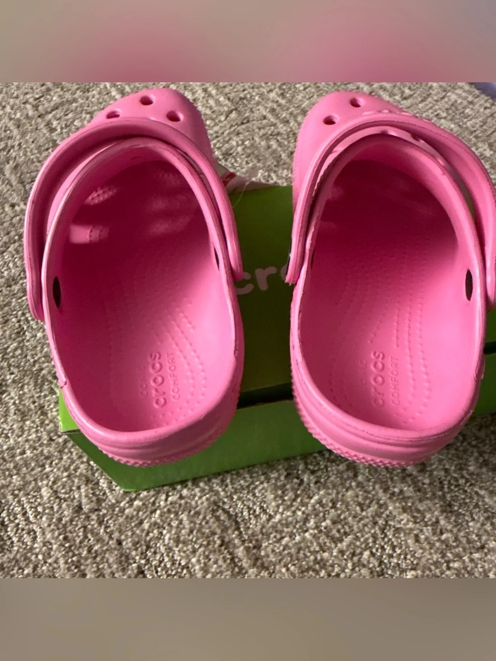 CROCS bright pink